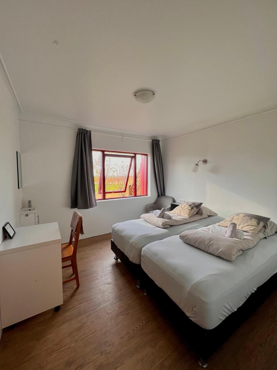 Double/Twin room with shared bathroom